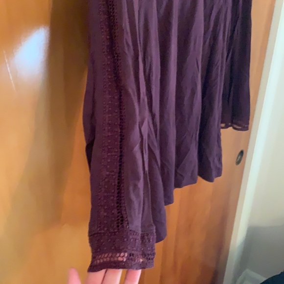 Cute 3/4 Length Gap Boatneck Shirt! - Picture 3 of 5